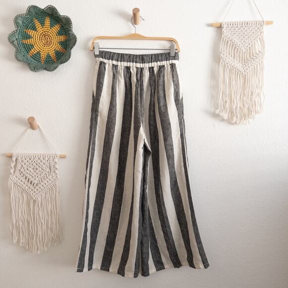 Christian Siriano Linen Stripped Cream and Black Wide Leg Cropped Pants Small - Picture 2 of 5
